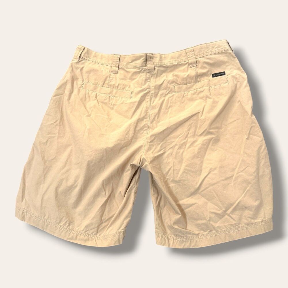 Columbia Shorts Mens 36 Khaki Cotton Chino Flat Front Outdoor Casual Lightweight